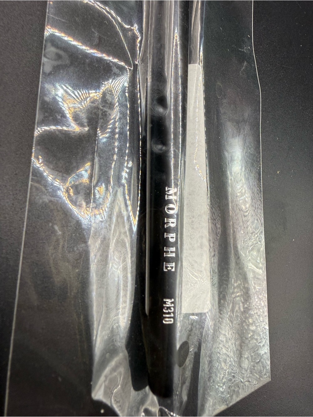 Morphe M310 Large Soft Fan Highlighter Brush - Picture 3 of 3